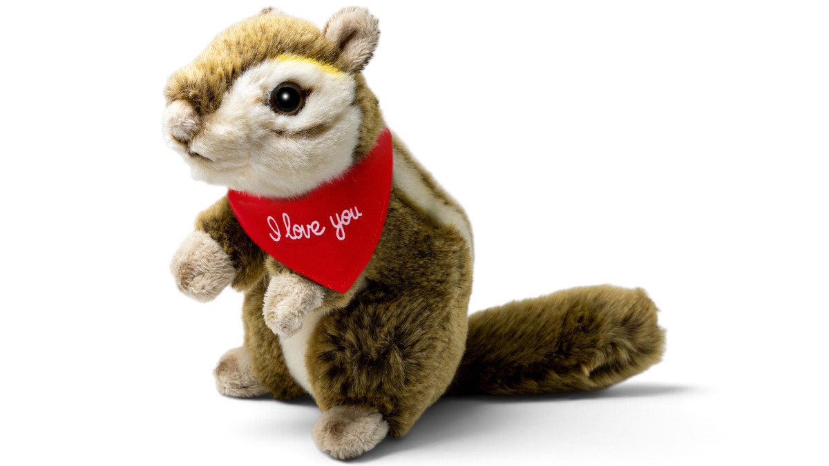 Kuscheltier Streifenhörnchen – rotes „I Love You“-Halstuch